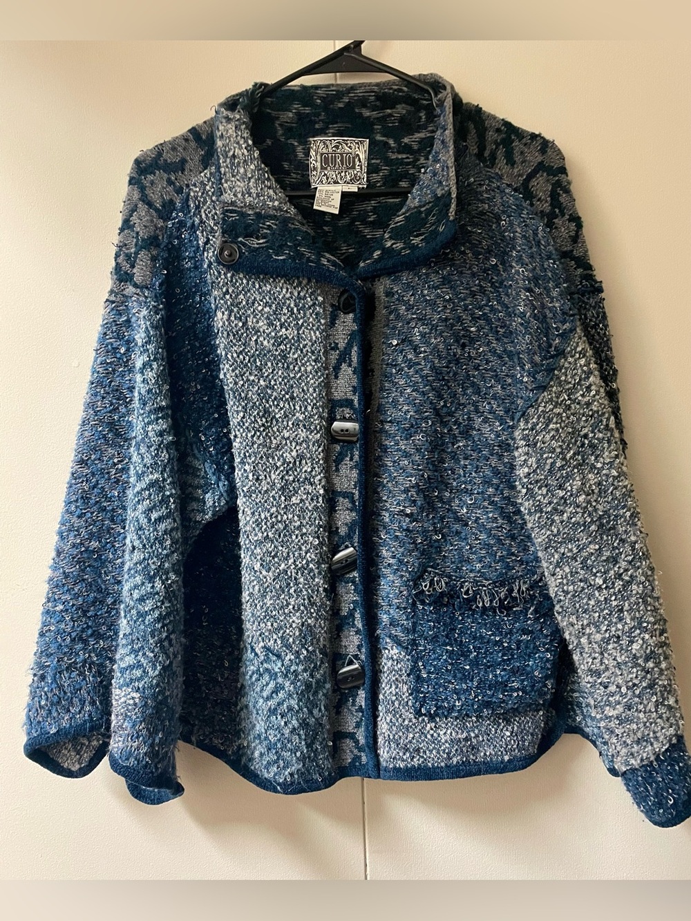 Curio sweater